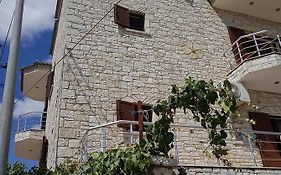 Eglent's tourist house